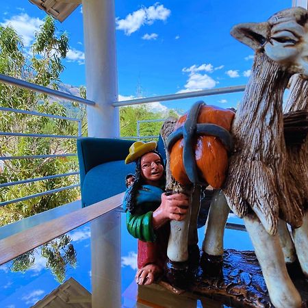 Runaway Eco Hotel Carhuaz Eksteriør bilde